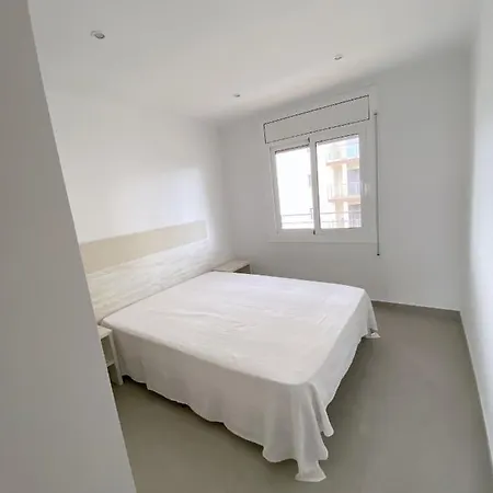 I Apartment *